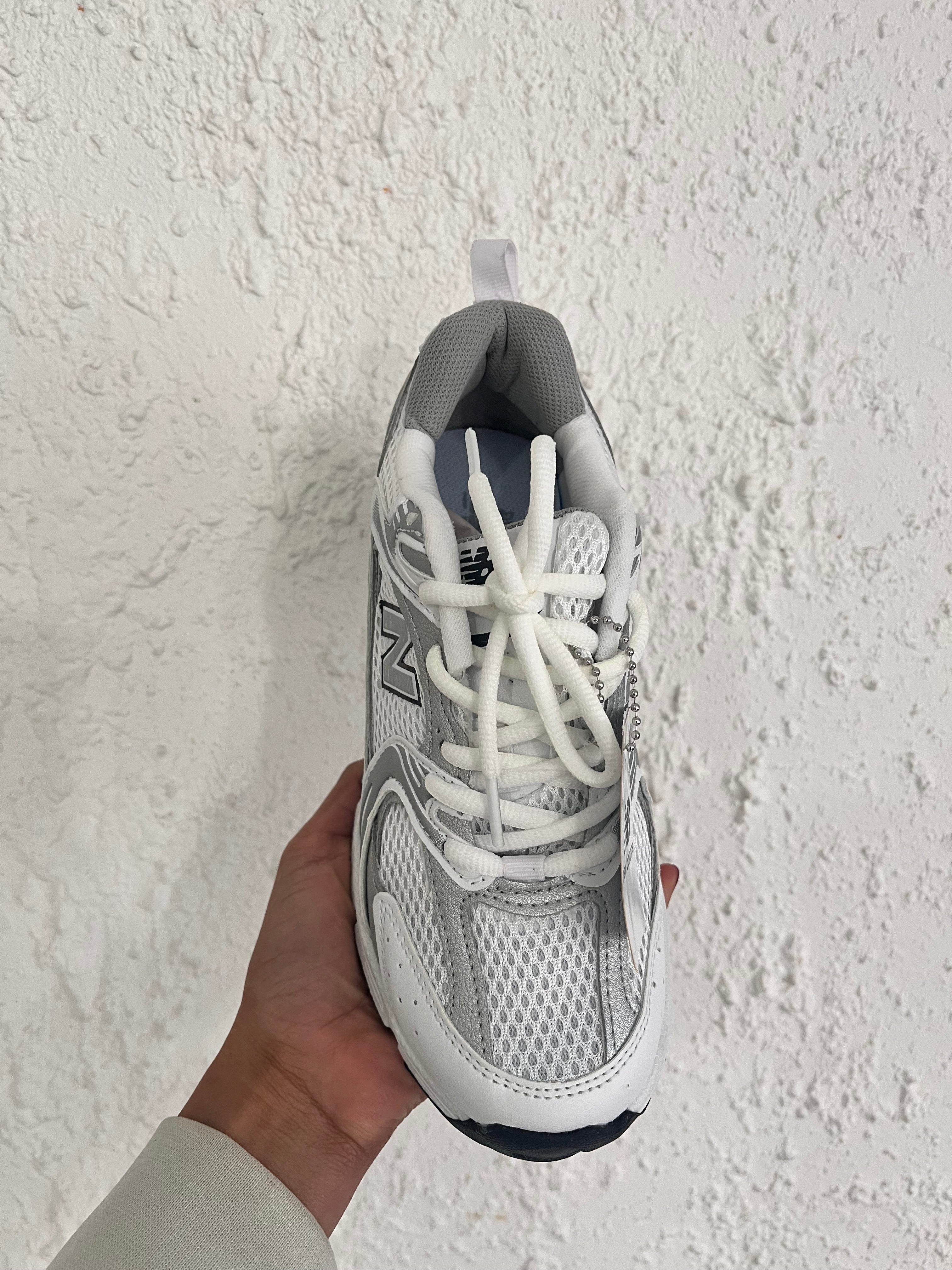 New Balance 530 Plata