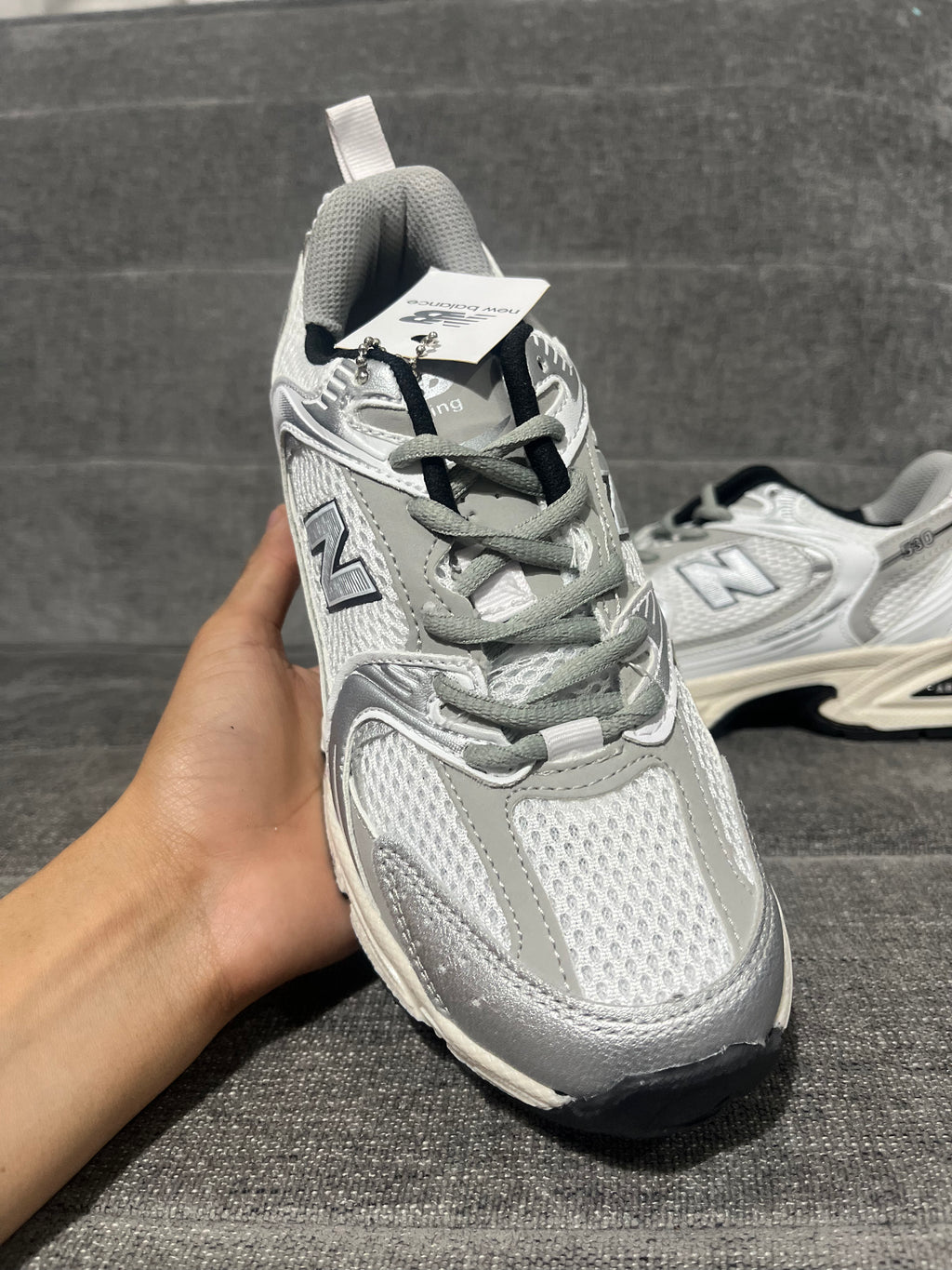 New Balance 530 Plata